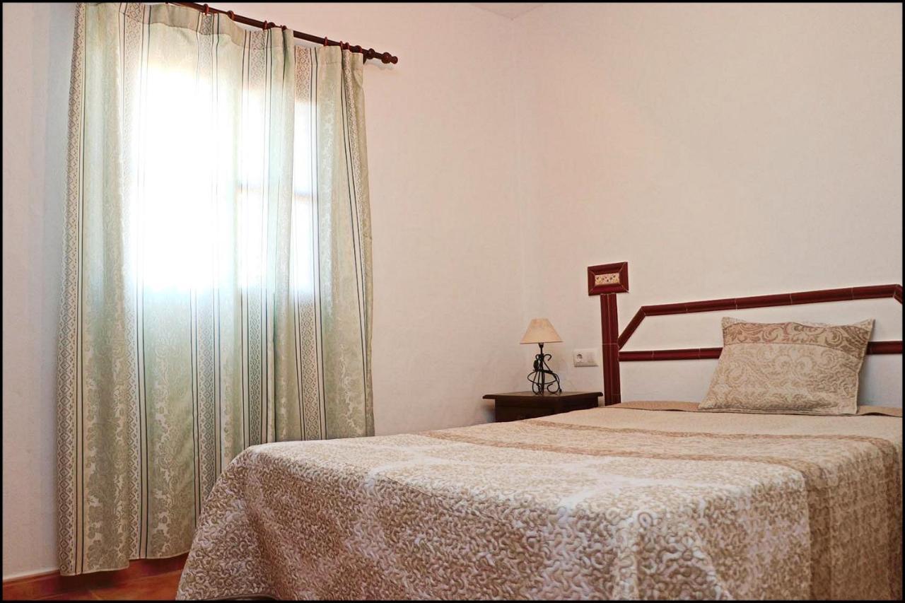 Chalet Rustico Roche 科尼尔-德拉弗龙特拉 外观 照片